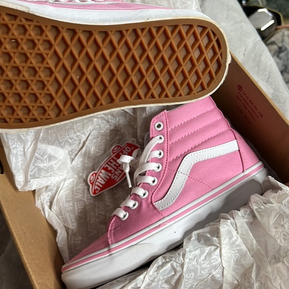 vans - Picture 2 of 4